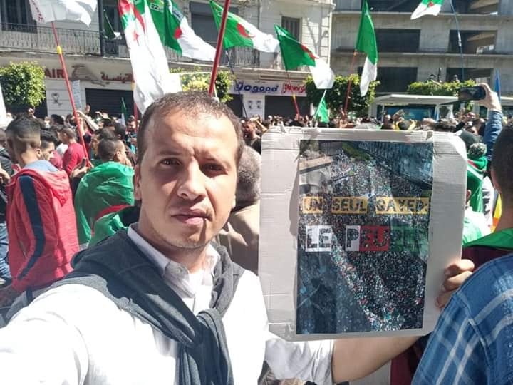 الجزائر :منظمة المادة 19 تطالب بإطلاق سراح المناضل إبراهيم دواجي