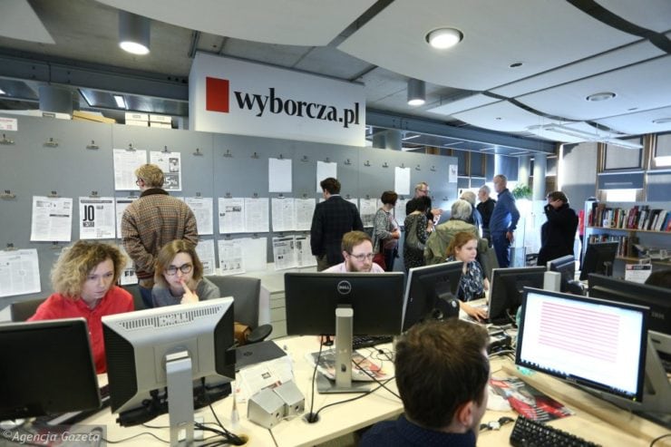 Poland: ARTICLE 19 as part of the Media Freedom Rapid Response will monitor SLAPP trials against Gazeta Wyborcza