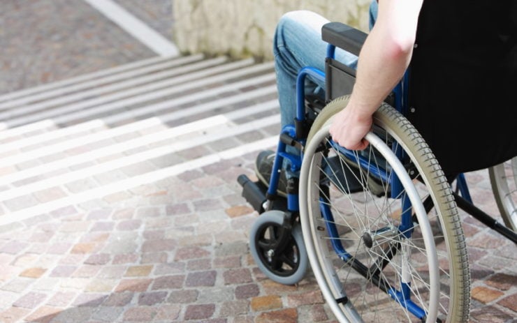 Iran: People with disabilities endangered by lack of information