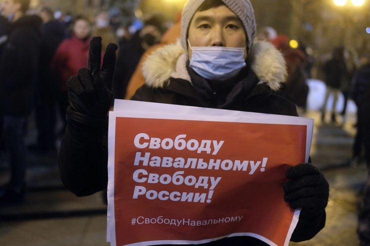 Russia: Navalny movement could be labelled “extremist” behind closed doors