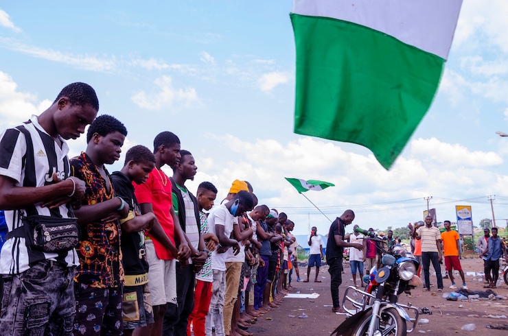Nigeria: Killing of peaceful protesters must be investigated