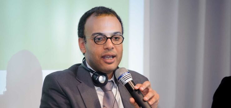 مصر: منظمات حقوقية تدين محاكمة الحقوقي حسام بهجت وترفض تهديده بالسجن لمجرد تعبيره عن رأيه