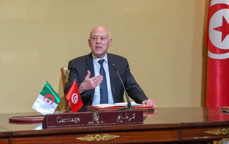 تونس: على رئاسة الجمهورية ضمان حرية الصحافة والوصول إلى المعلومات